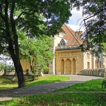 Hotel Pulawska 53